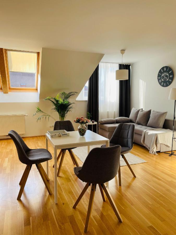 Vic Apartment Bécs Kültér fotó